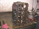 70_V8_engine_disassembled_10